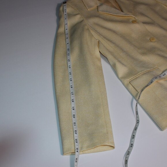 Vintage Evan-Picone 2-Piece Cream Suit with Jacket and Skirt Size 14 - Picture 9 of 15